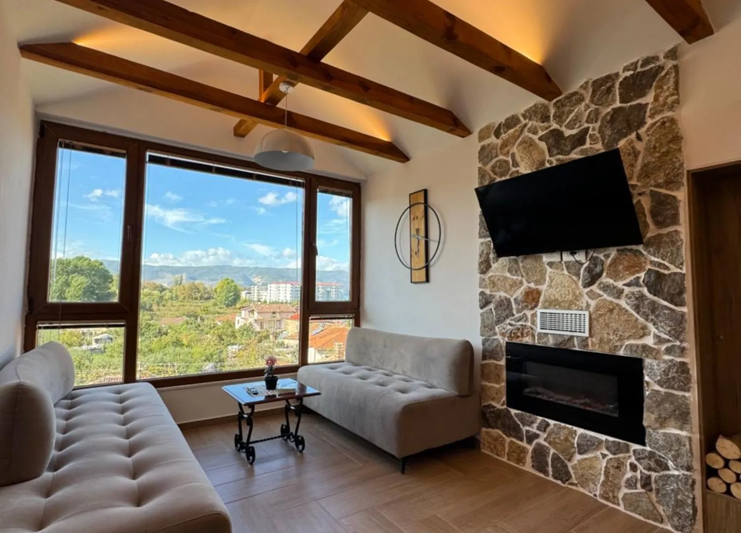 Villa Vila Emante Tushemisht Albania